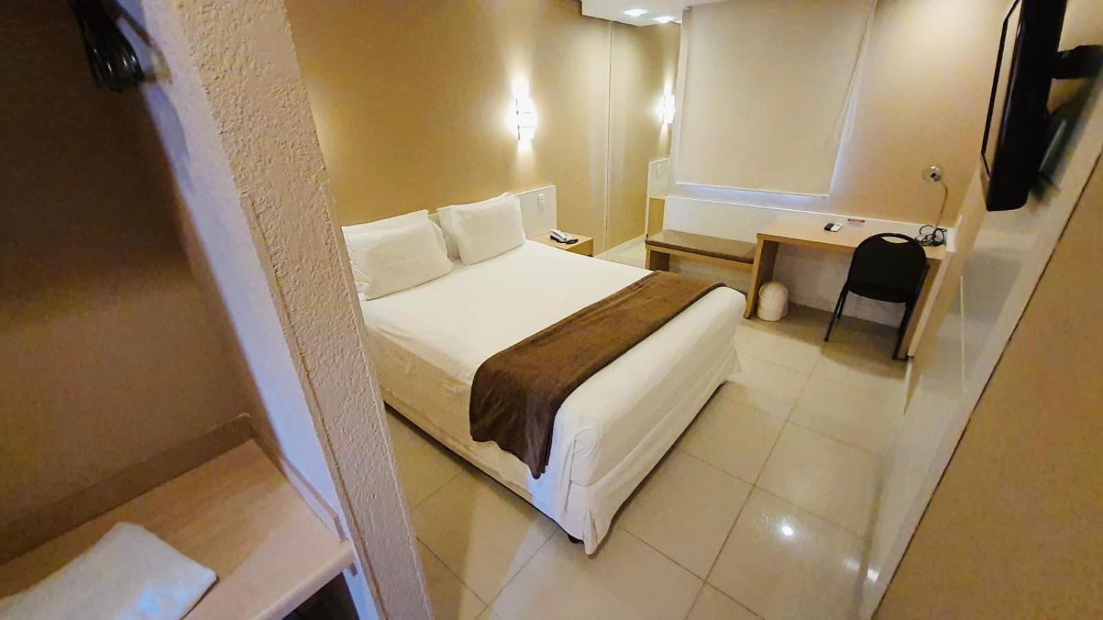 Hotel Thomasi Express Maringá Eksteriør billede