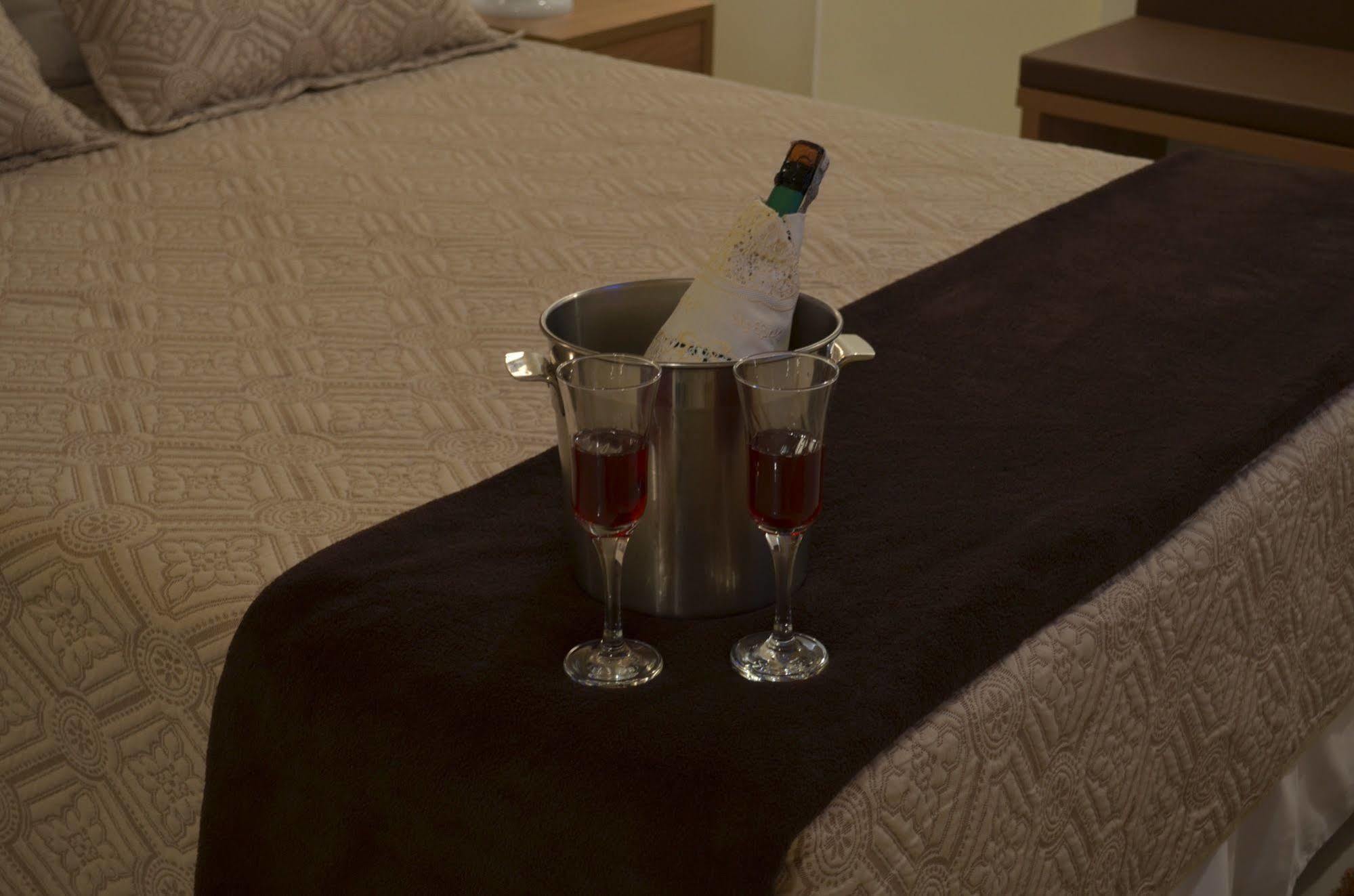 Hotel Thomasi Express Maringá Eksteriør billede